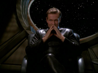 Illustration for article titled My official theory for what the hell is going on on board of the USS Discovery.